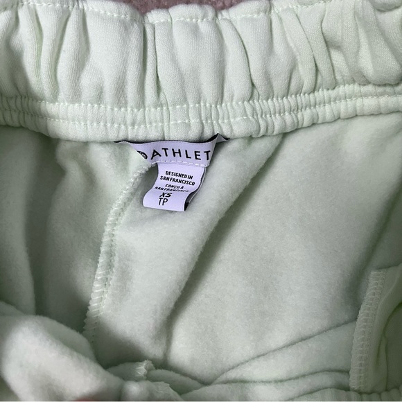 NWT Athleta Forever Fleece High Rise Jogger Honeydew Green Size XS Women - Picture 4 of 14